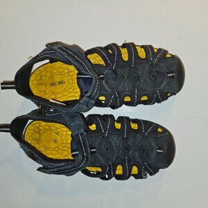 Cherokee Blue Sandals - Child Size 5